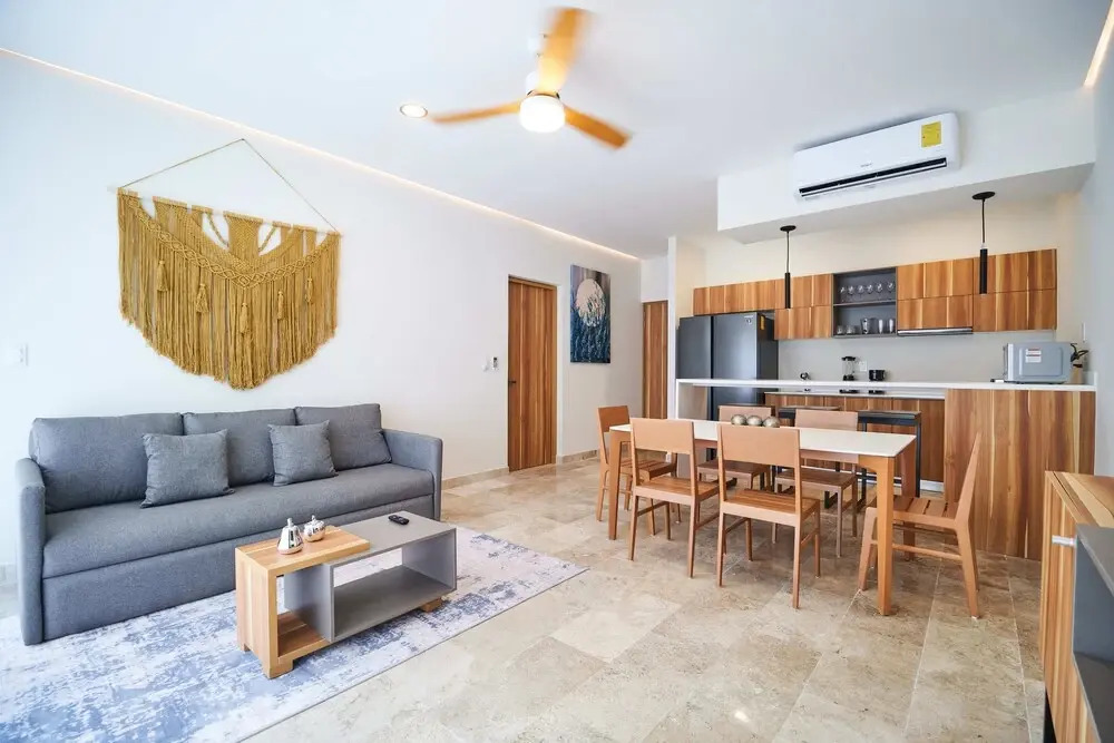 Elena Residences 004 By Lockey
