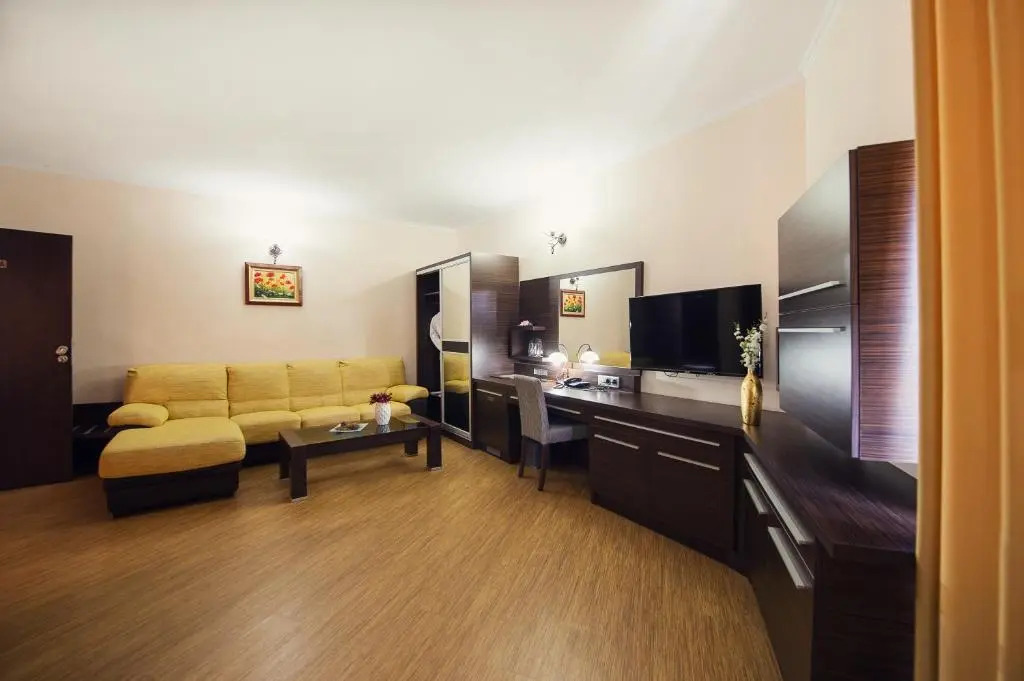 Family Hotel Hebar