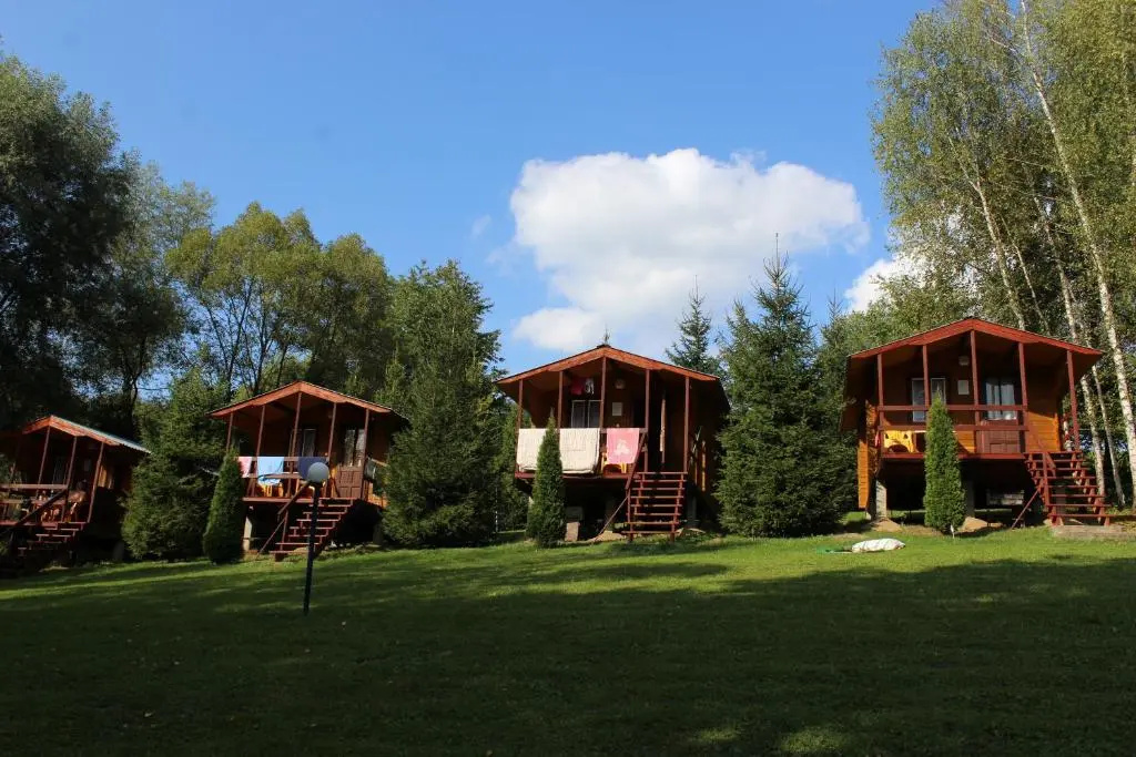 Domki i Apartamenty Pod Wzgórzem