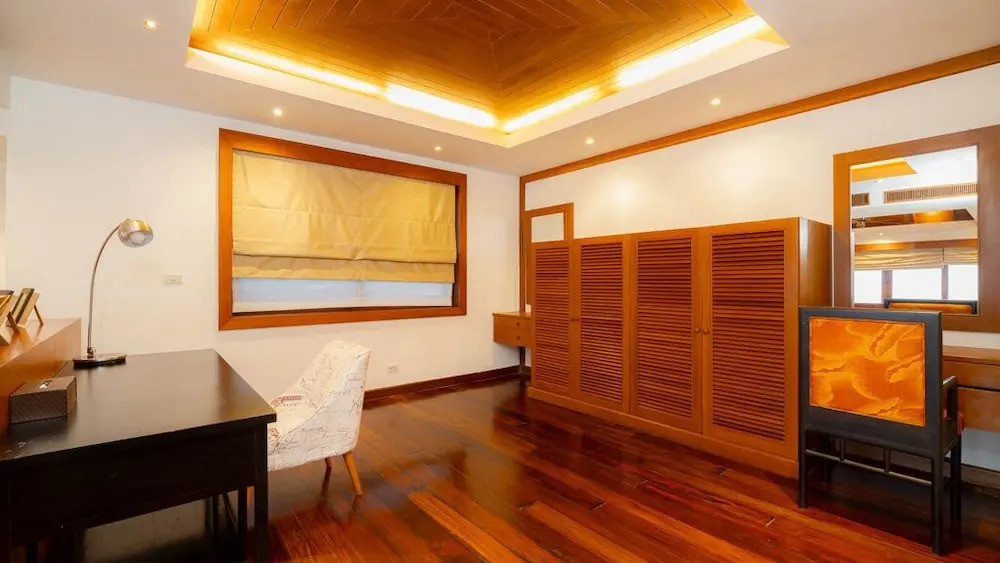 Seaview Villa In Hilltop Estate - VYS1