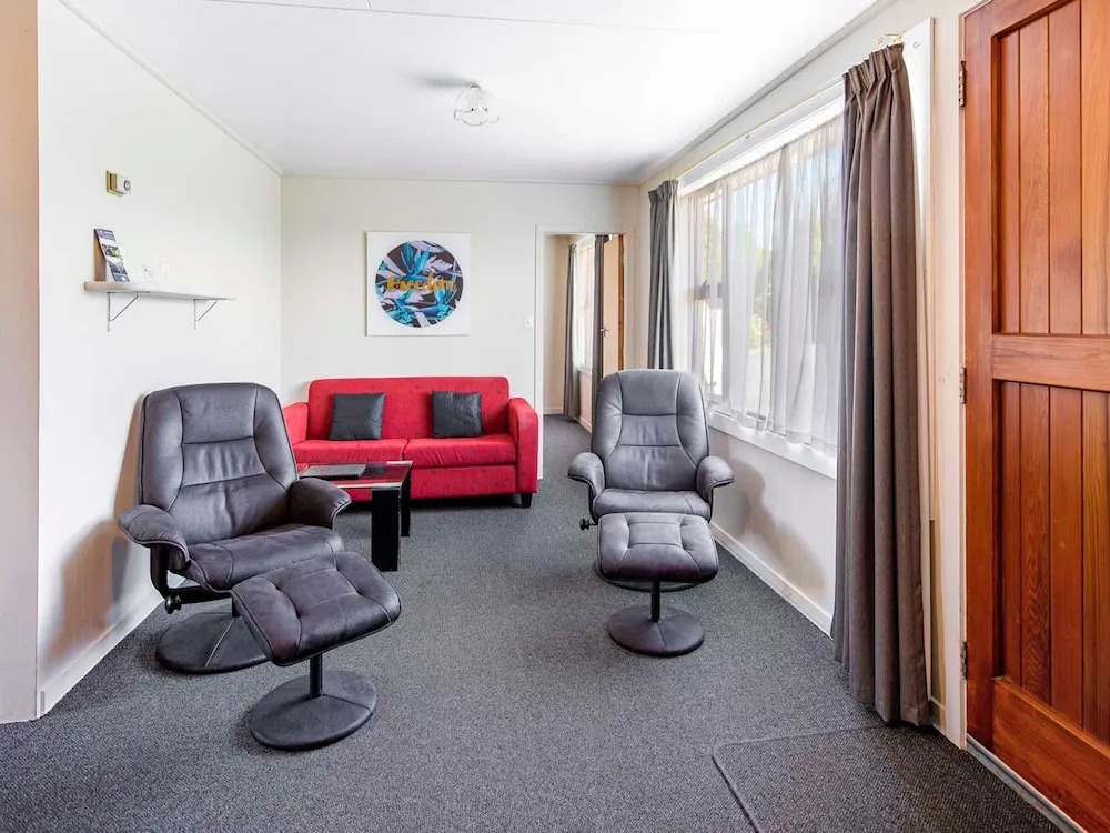 Oakleigh Motel