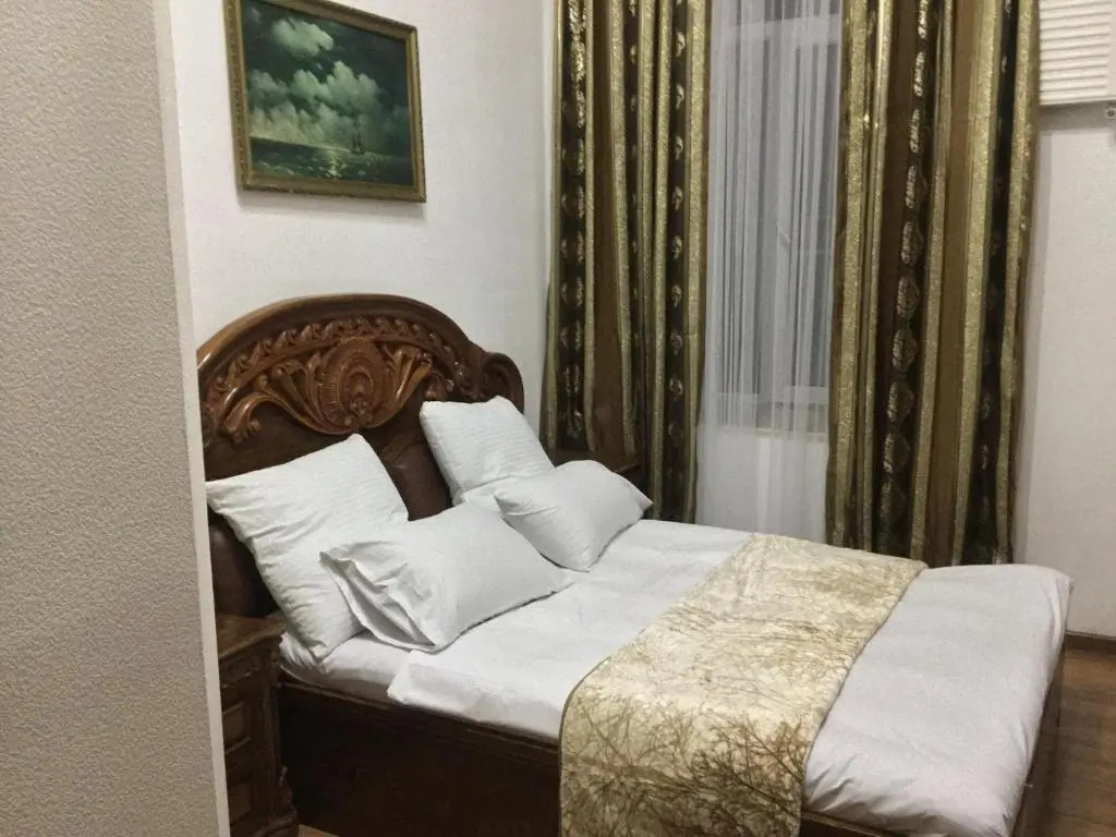 The Diamond Castle Hotel