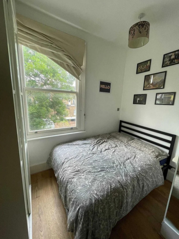 Stylish 1BD Flat With Private Terrace - Kilburn