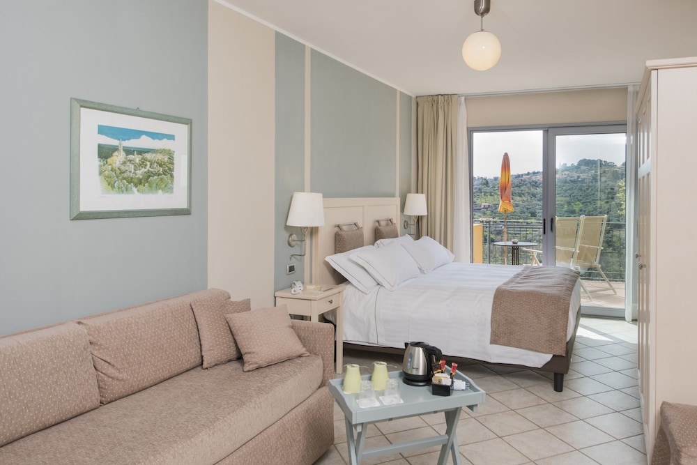 Hotel Liliana Diano Marina