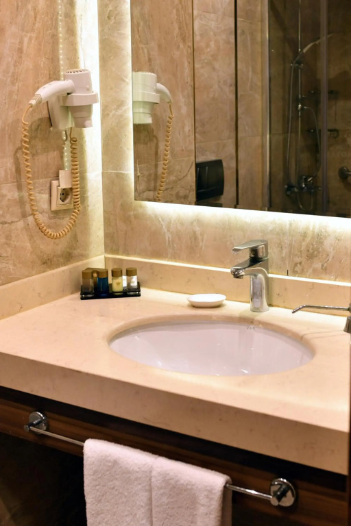 Royal Hotel Inegol