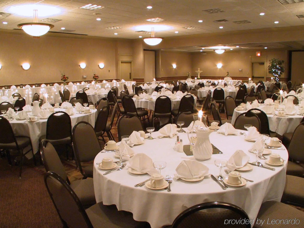 Holiday Inn Coralville - Iowa City by IHG