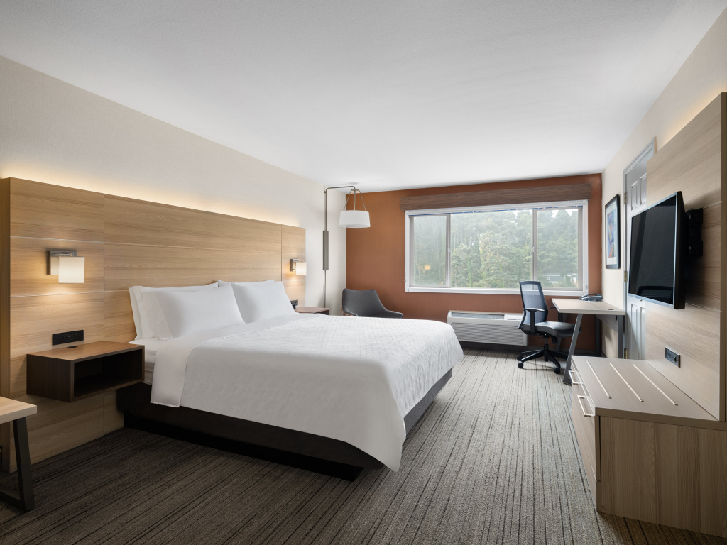 Holiday Inn Express Fort Bragg by IHG