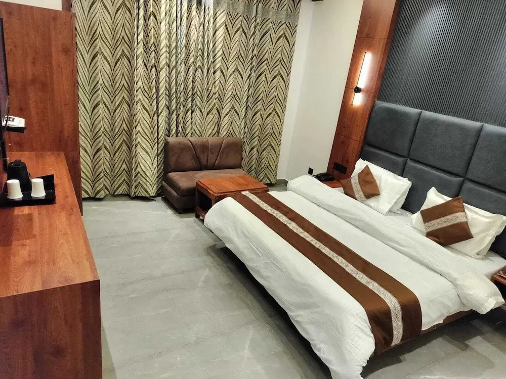 Hotel kerni palace