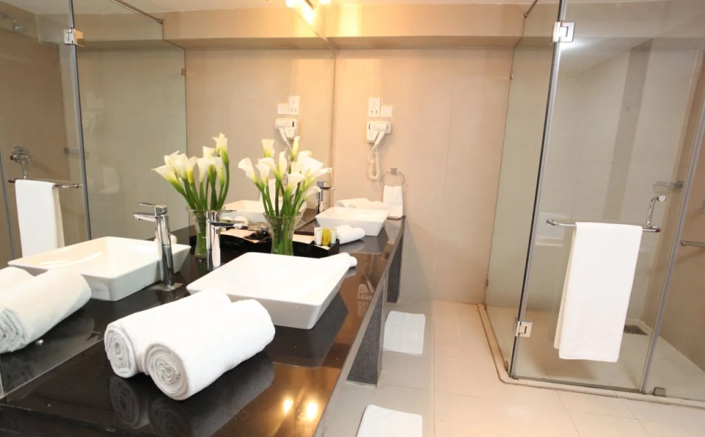 Thilanka Hotel