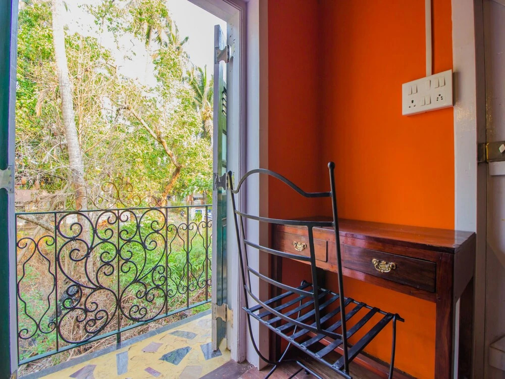 OYO 13322 Home Studio With Balcony Saligao