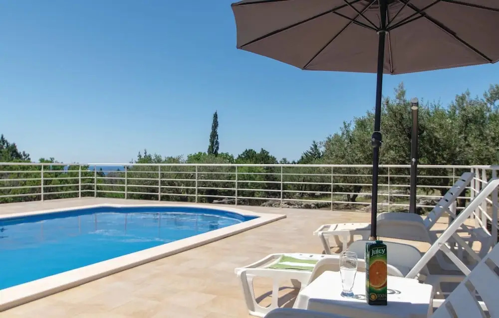 Beautiful Home in Pelegrin With Wifi and 3 Bedrooms