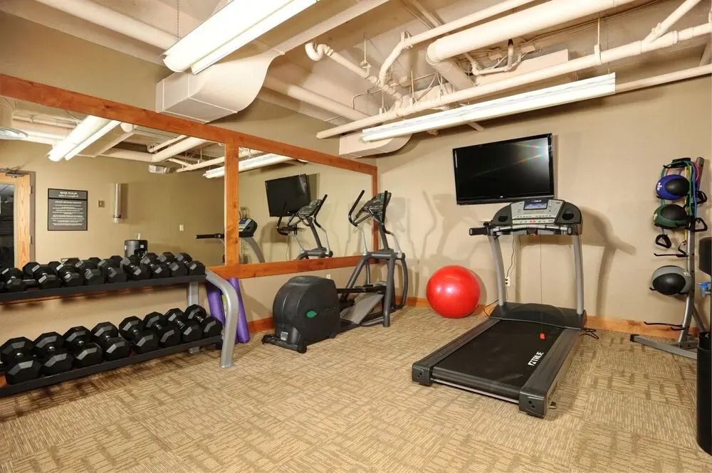 Premier 3br  - Walk Distance To Slopes. Kids Ski Free! 3 Bedroom Condo by RedAwning
