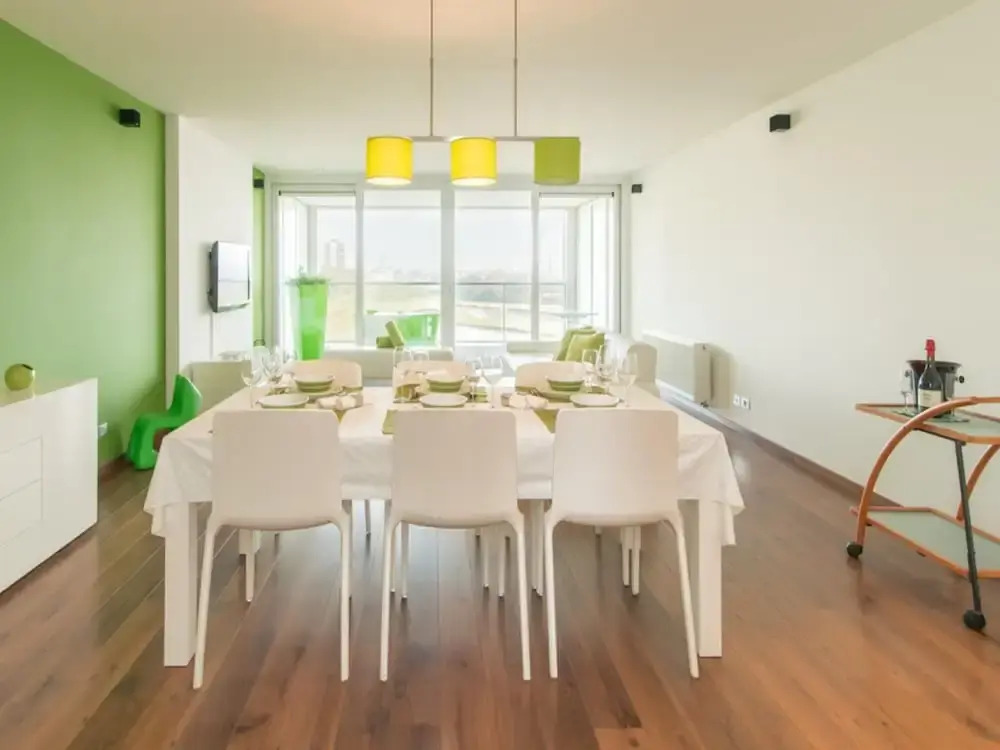 South Facing Apartment With Terrace