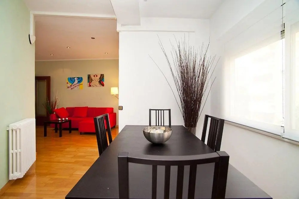 Cozy Eixample Apartment