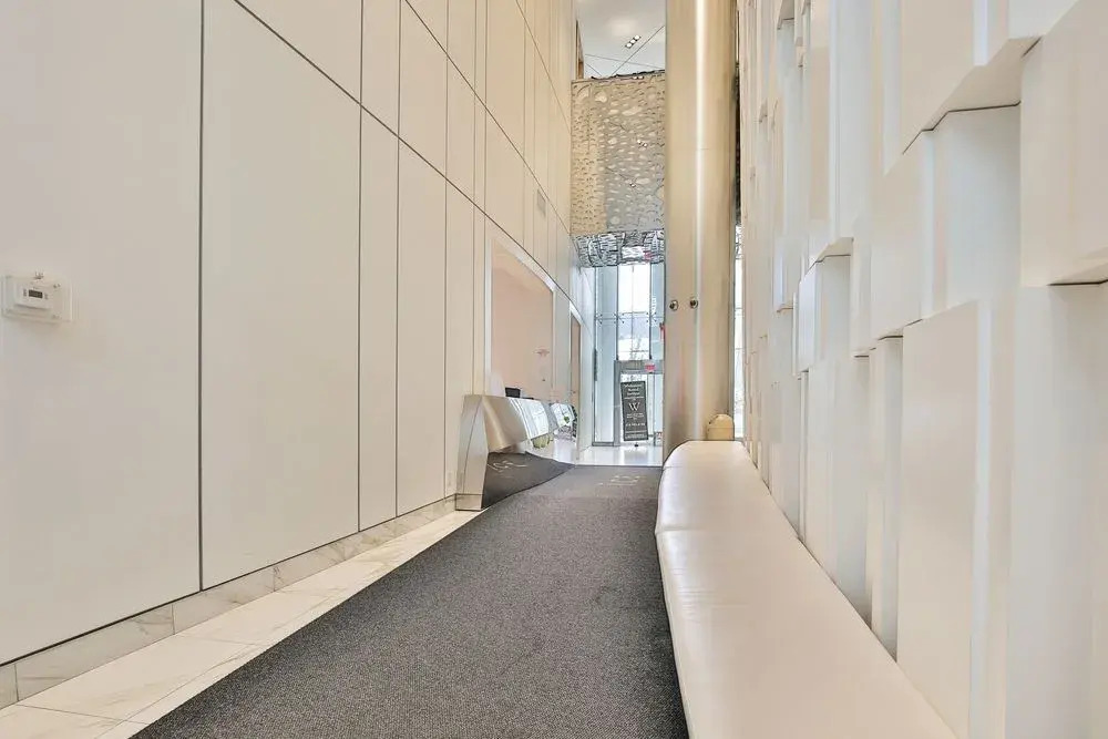 Noel Suites - York and Bremner