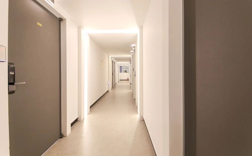 Continew Hotel