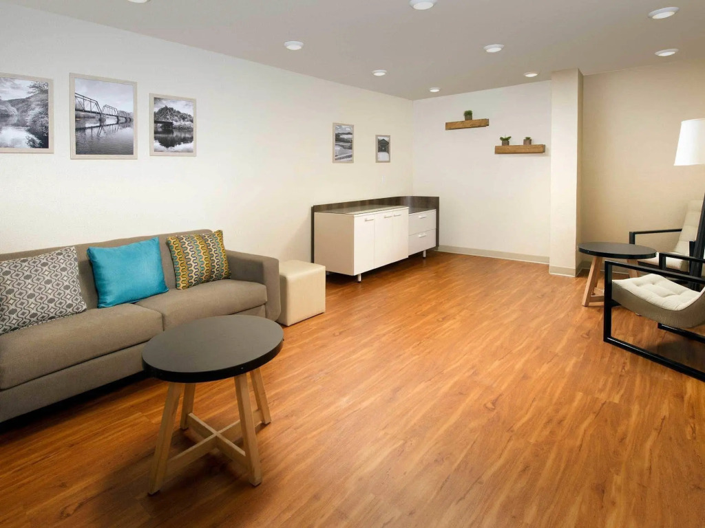 WoodSpring Suites Allentown