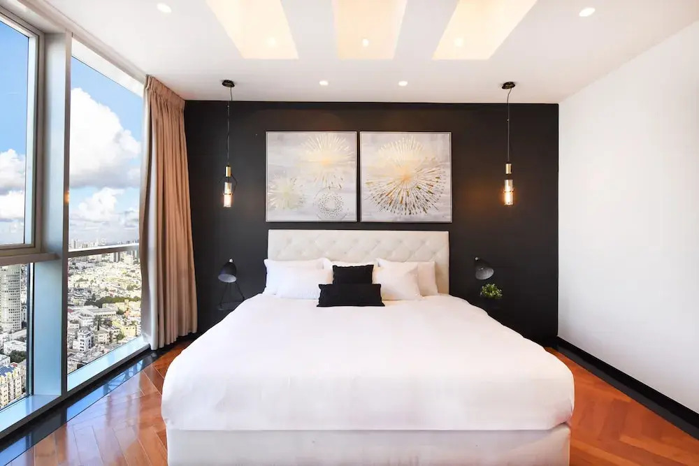 Tower Sea View Luxury 32 Floor Apartment