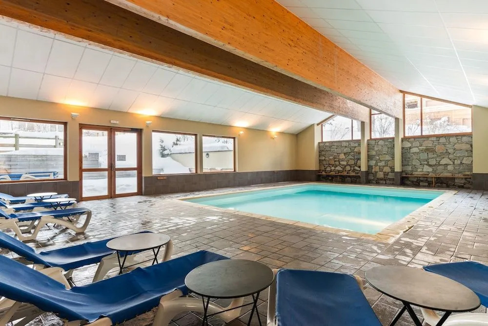 travelski home select - Résidence Les Chalets du Galibier 4 - 2 pièces 4 personnes