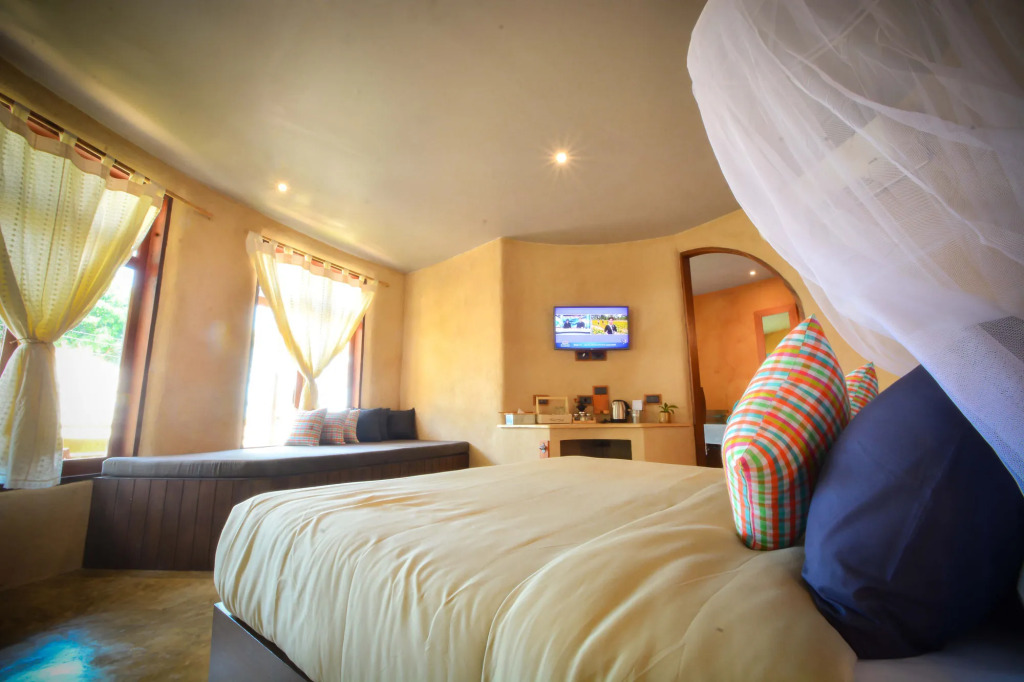 The Mud - Eco Hotel