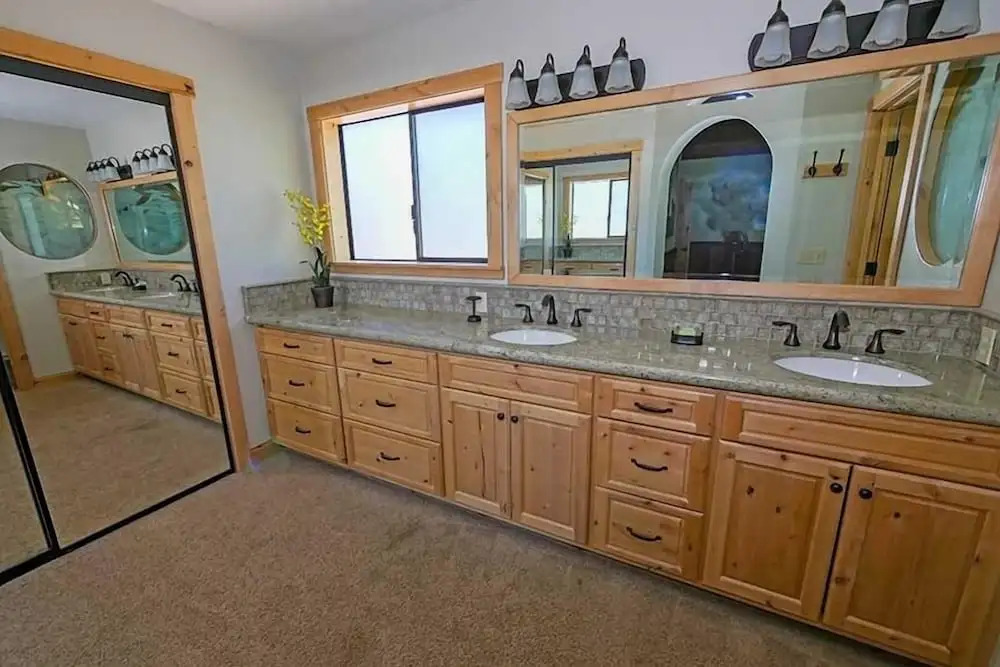 596 Danube Drive 3 Bedroom Home by RedAwning