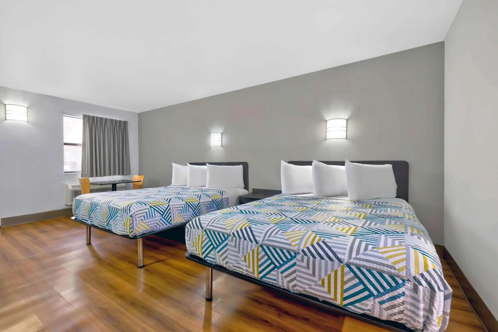 Motel 6-Plano, TX - Plano Northeast