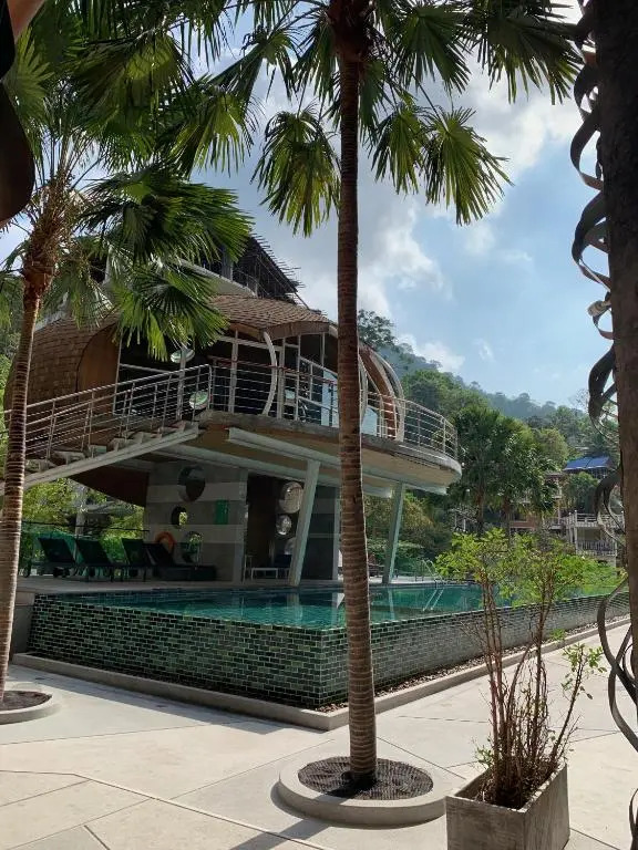Emerald Terrace Patong