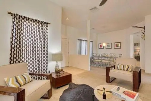Casa Santa Fe-Pool-4br/2.5ba