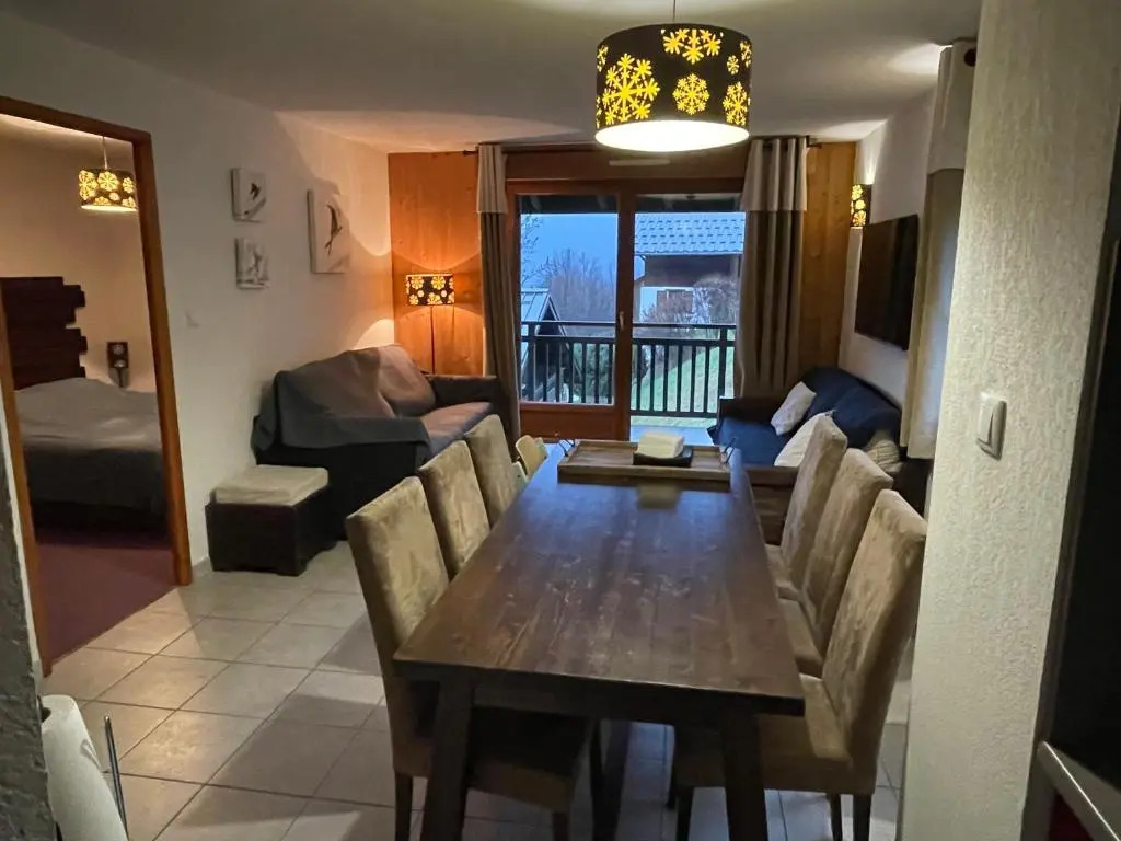 Apartamento 3 habitaciones con parking y piscina