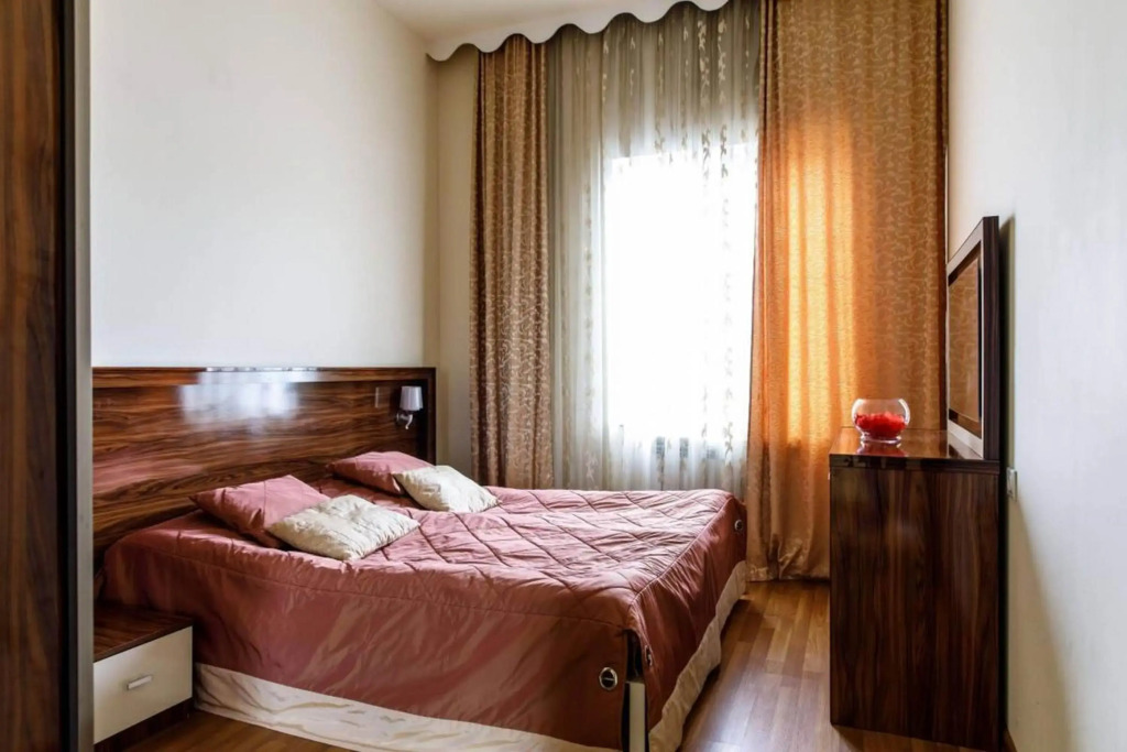 Large 5 bedroom VIP Villa 2