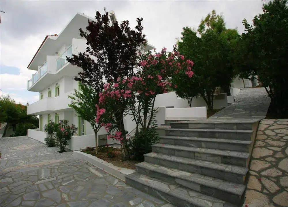 Princessa Riviera Resort