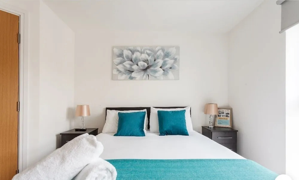 Two Bedroom Apartment With Balcony