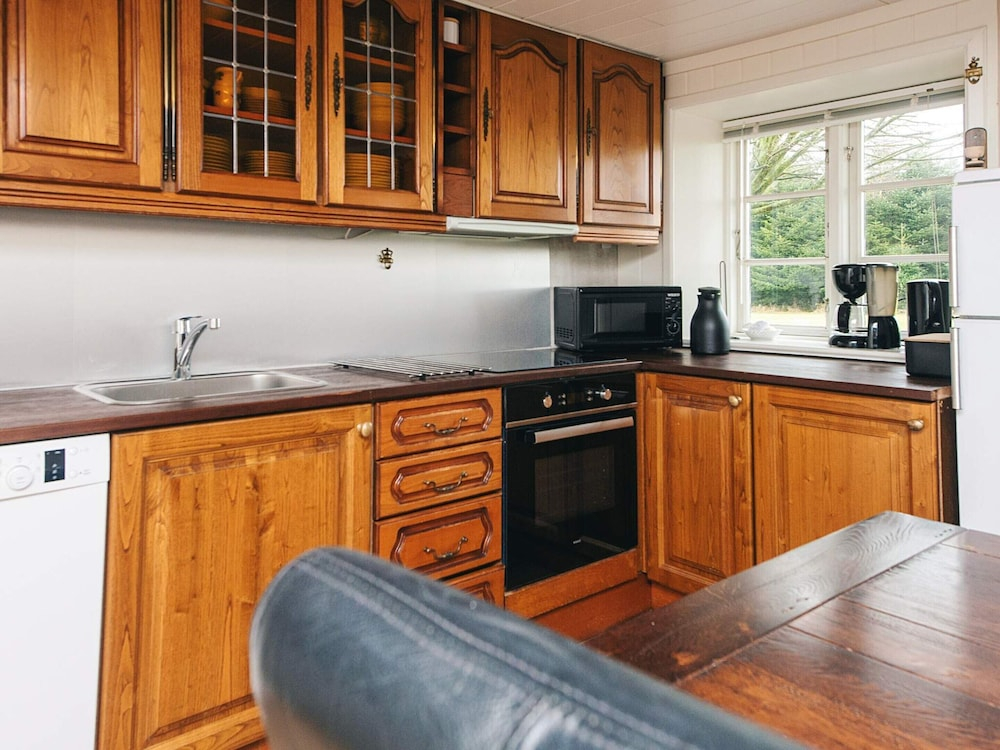 4 Star Holiday Home in Hojer