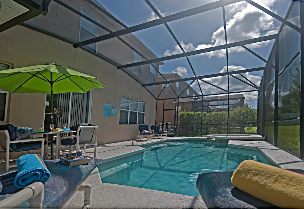 5 Bed Pool Home - 151 - Pet Friendly