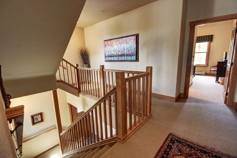 Red Hawk Townhomes 2330