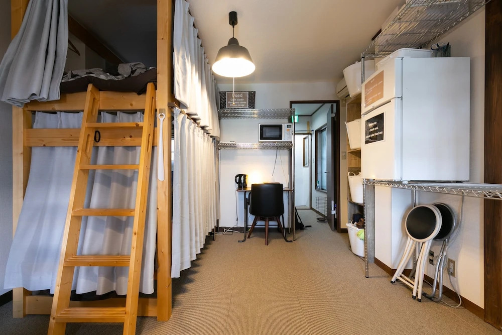 TOP EDGE HOSTEL Koenji