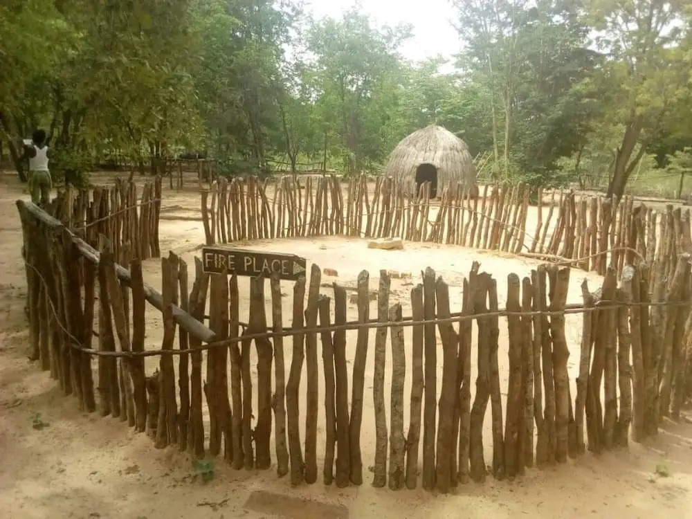 Dumisa African Home
