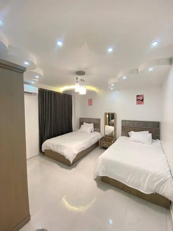 Luxury 3 bedroom Apartment with a great Seaview