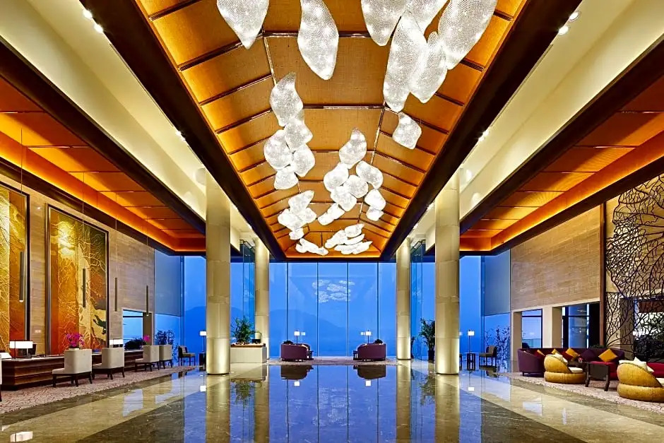 Crowne Plaza Huangshan Taiping Lake