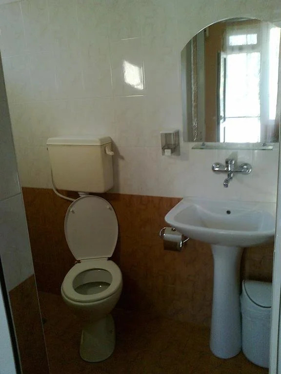 Family Hotel "May"