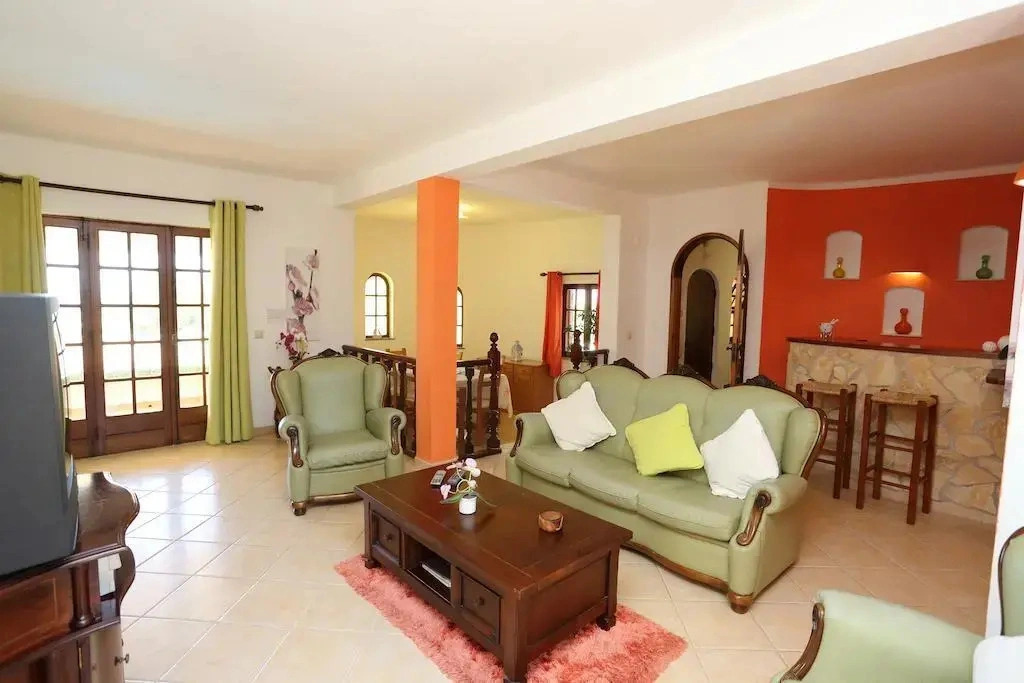 2 Br Condo Near Beach Sleeps 5 - Ava 1125