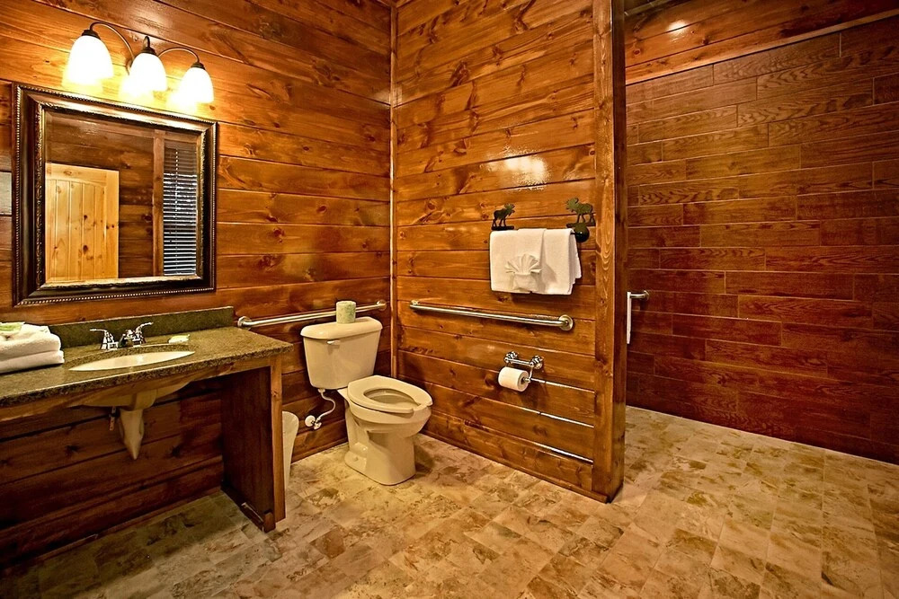 The Big Moose Lodge 16 Bedroom Home by Redawning