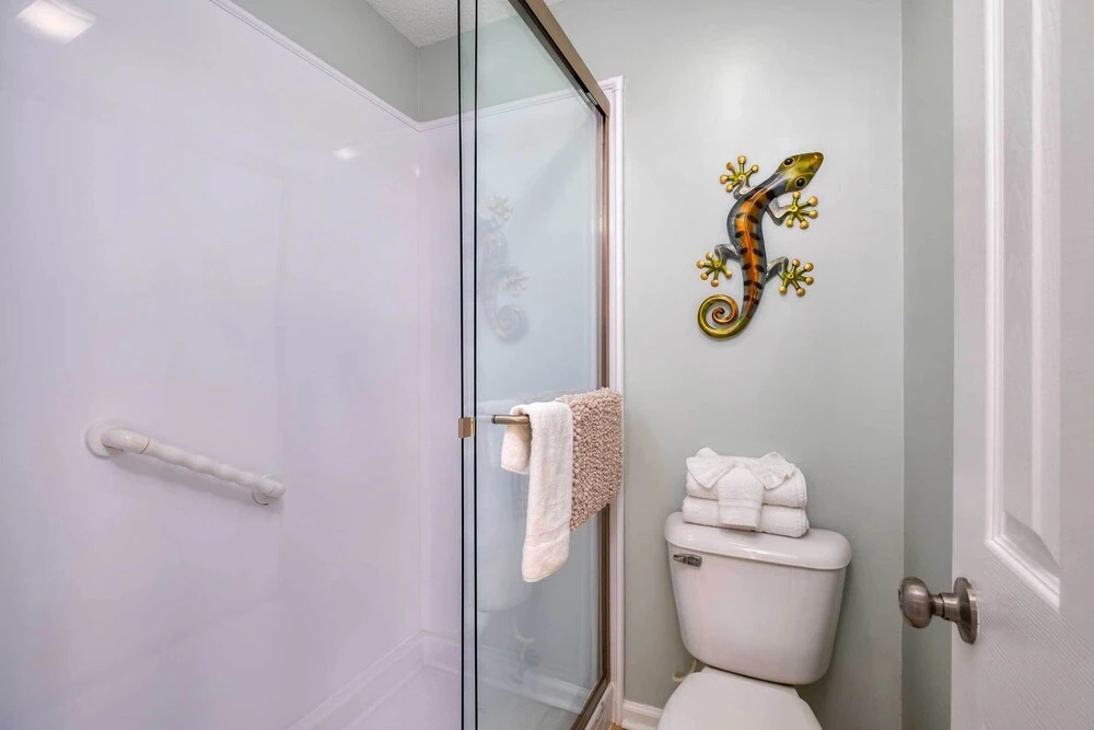 < 1 Mi to Ocean: North Myrtle Beach Condo