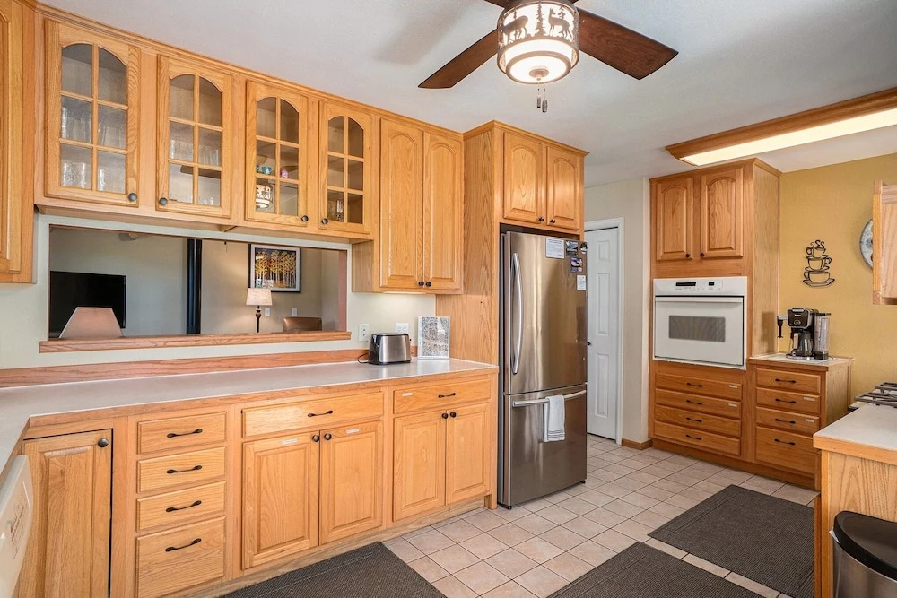 Aspen Grove Getaway Ev#3196 2 Bedroom Condo by RedAwning