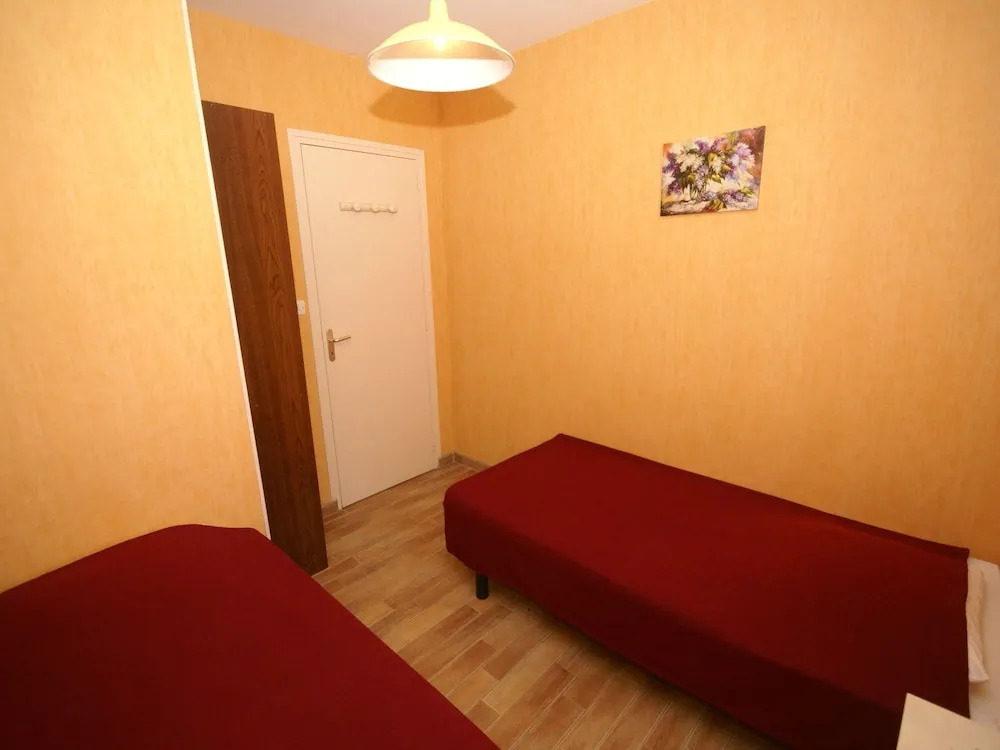 Secluded Holiday Home in Surville With Garden & Centre Nearby