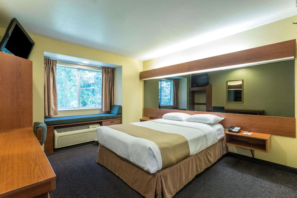 Microtel Inn and Suites Ocala