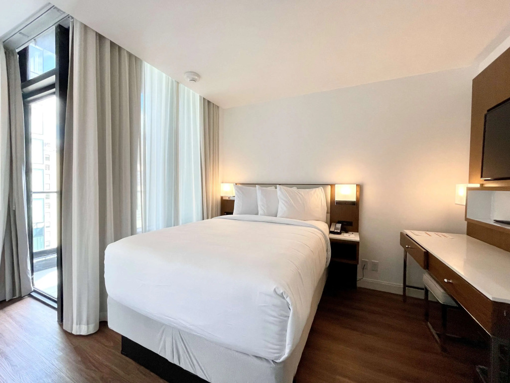 Best Western Premier Empire State Hotel