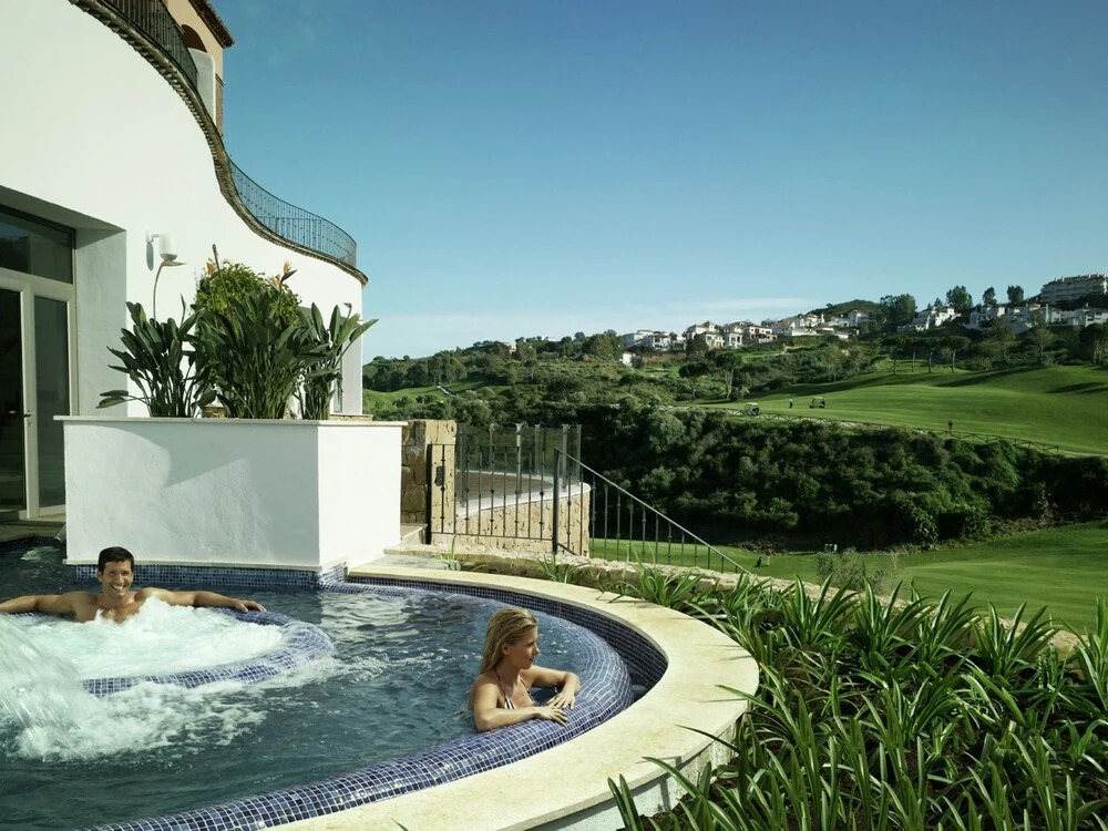 Tasteful Holiday Home in Cala de Mijas With Swimming Pool