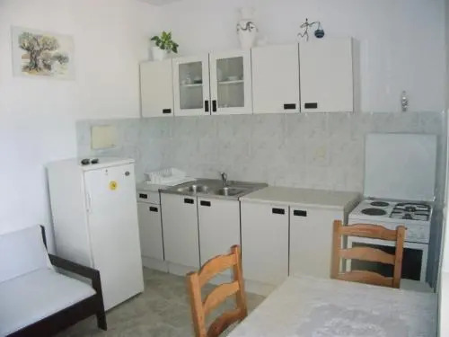 House Lumbarda