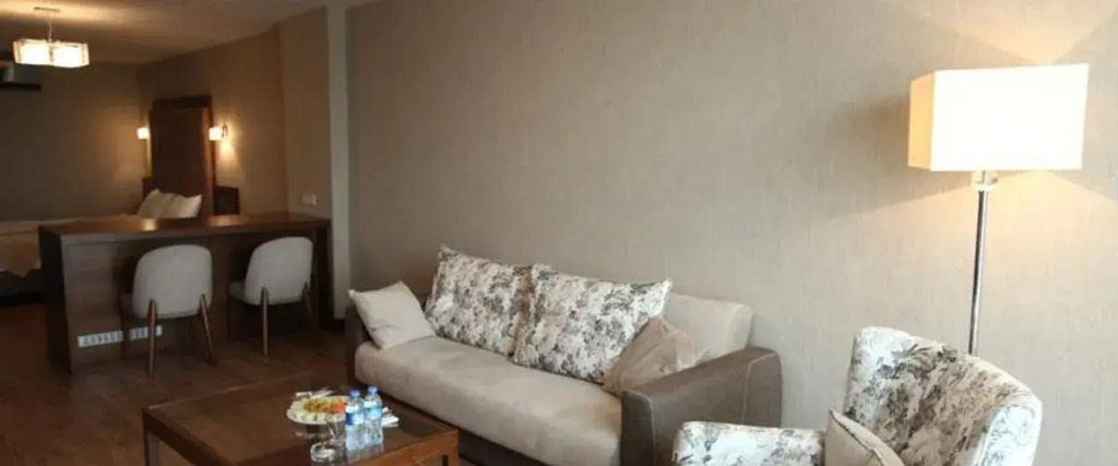 Akm Otel